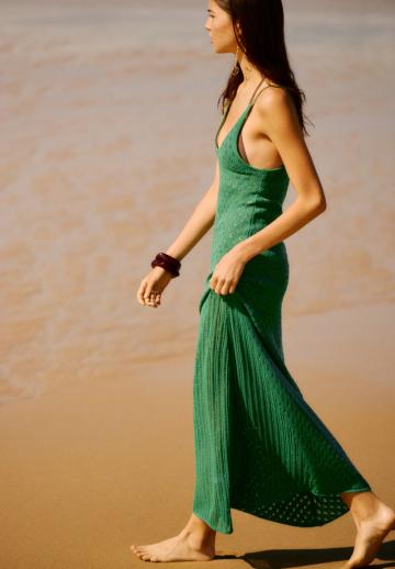 Вязаное платье