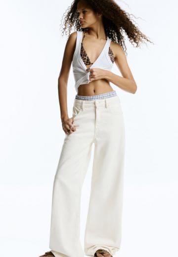 Прямые джинсы