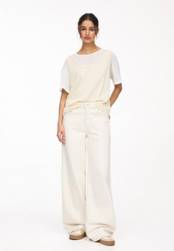 Прямые джинсы