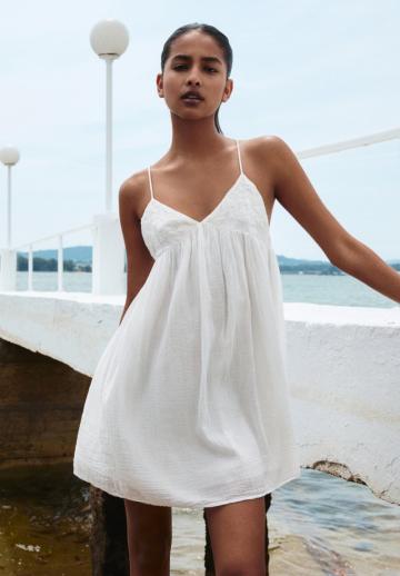 Короткое платье