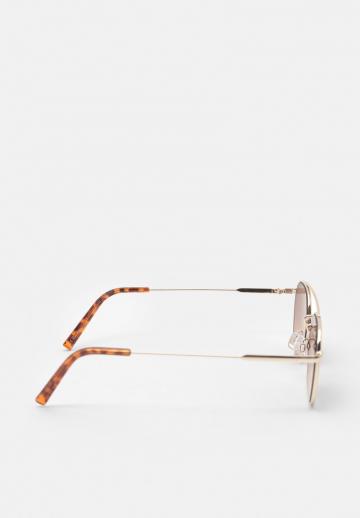 Солнечные очки