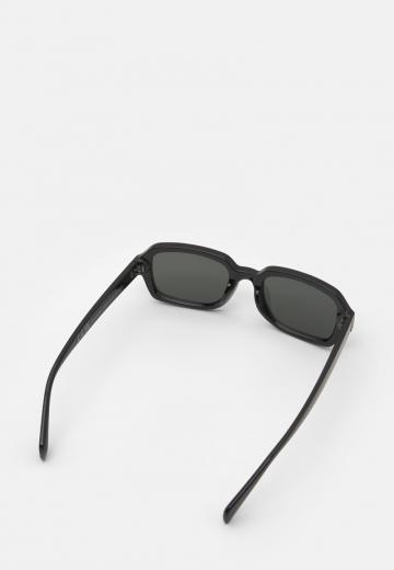 Солнечные очки