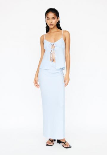 Топ на бретельках