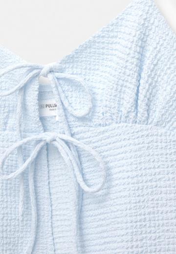 Топ на бретельках