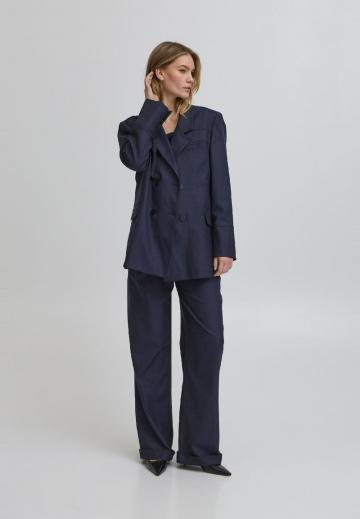 Короткое пальто