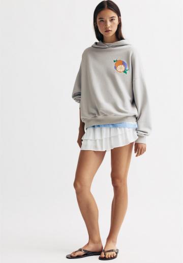 Пуловер с капюшоном