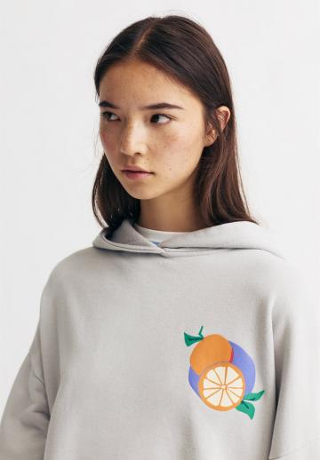 Пуловер с капюшоном