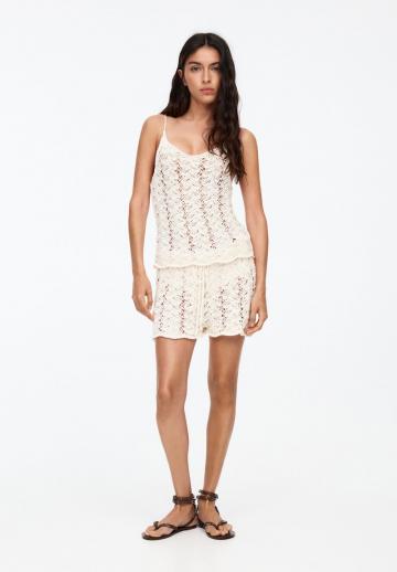 Топ на бретельках