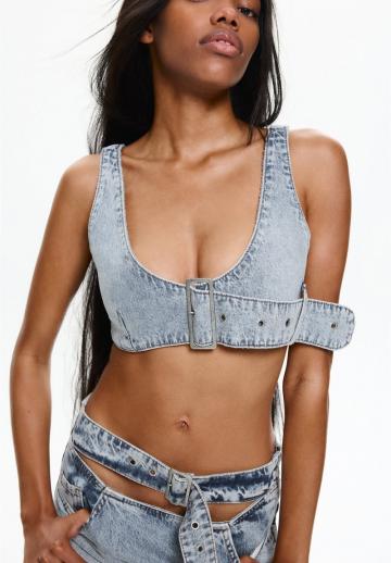 Джинсовая жилетка