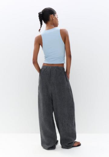 Блузка без рукавов