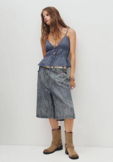 Топ на бретельках