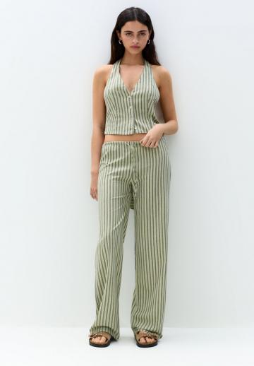 Блузка без рукавов