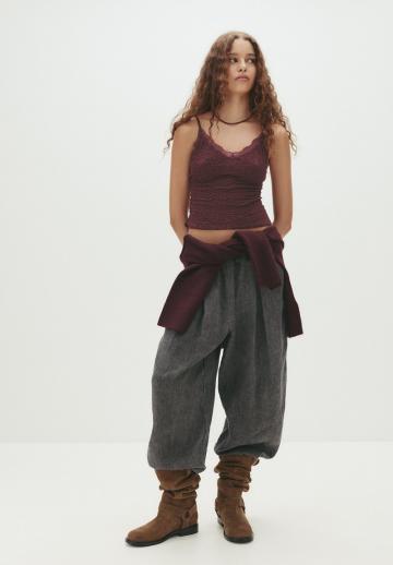 Топ на бретельках