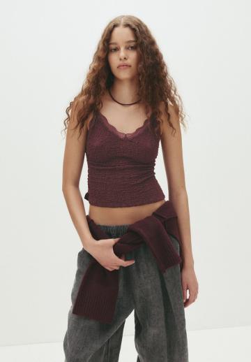 Топ на бретельках