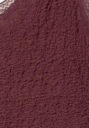 Топ на бретельках