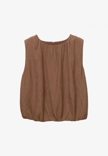 Блузка без рукавов