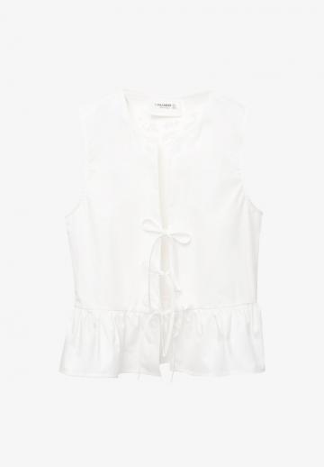 Блузка без рукавов