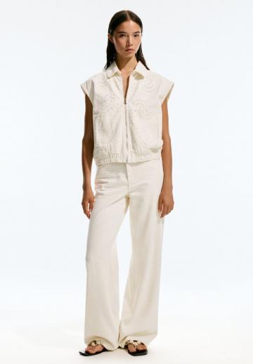 Джинсовая жилетка