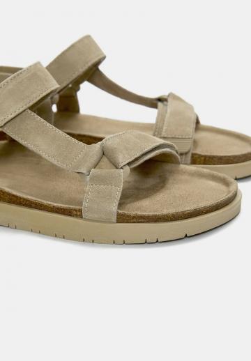 Сандалии
