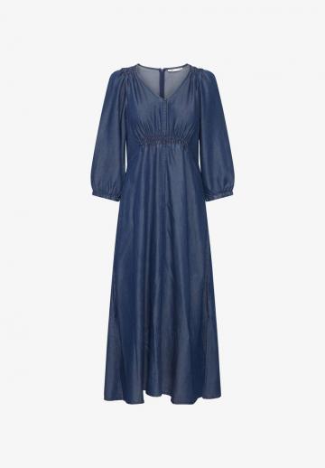 Джинсовое платье