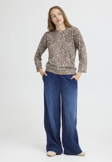 Пуловер с рукавом три четверти