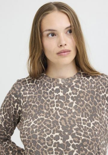 Пуловер с рукавом три четверти