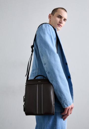 Кожаная сумка