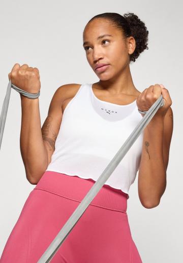 Спортивный топ