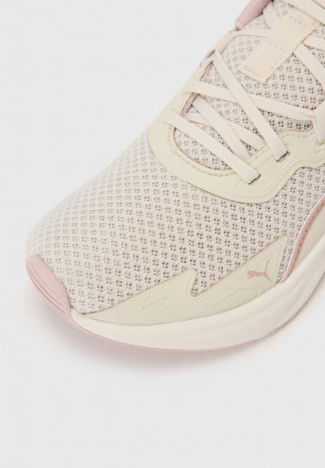 Тренировочные кроссовки