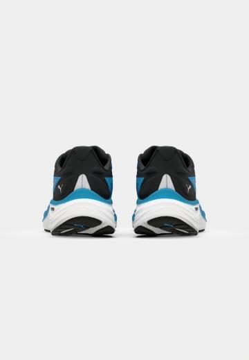 Беговые кроссовки