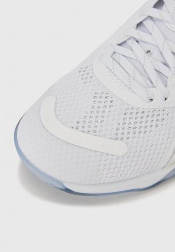 Кроссовки для зала