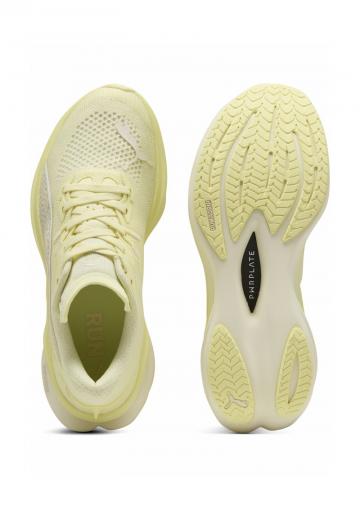 Беговые кроссовки