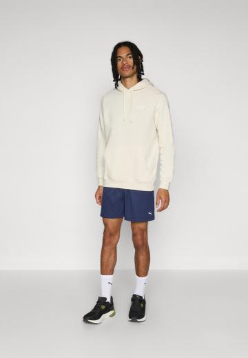 Спортивная кофта