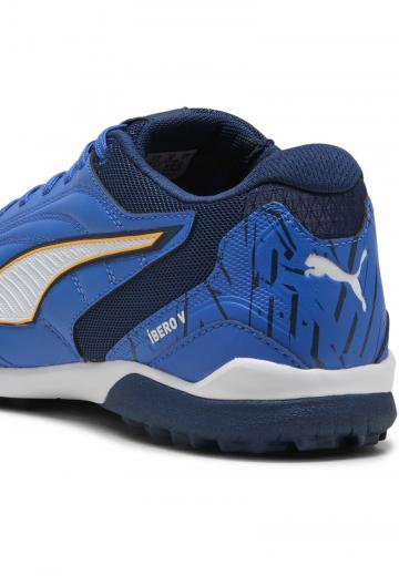 Футбольные бутсы