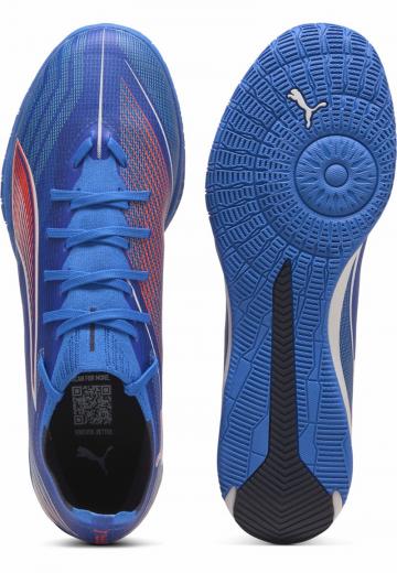 Футбольные бутсы