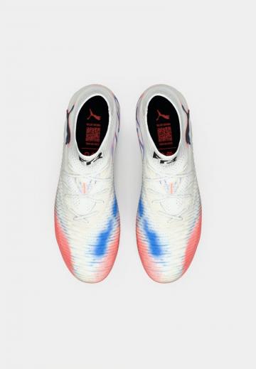 Футбольные бутсы