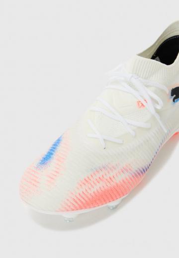 Футбольные бутсы