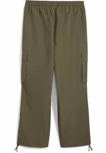 Брюки с накладными карманами