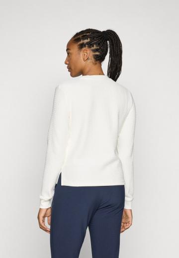 Спортивная толстовка