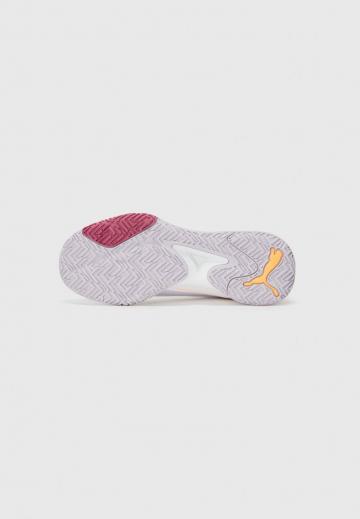 Кроссовки для зала