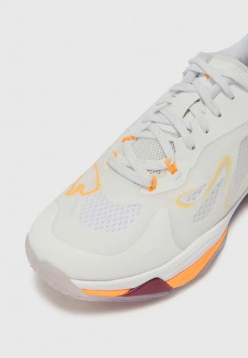 Кроссовки для зала