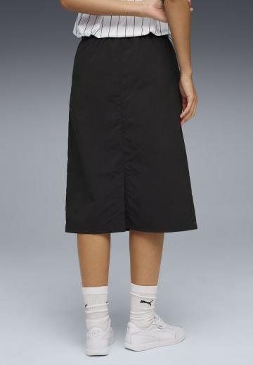 Юбка с накладными карманами