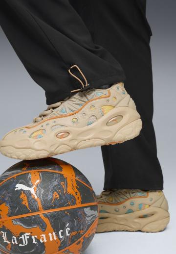 Спортивные штаны