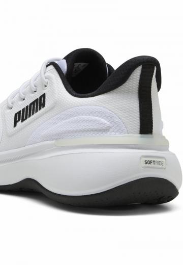 Беговые кроссовки