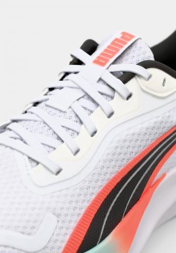 Беговые кроссовки