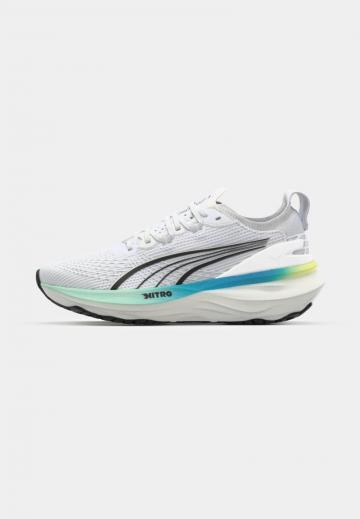 Беговые кроссовки