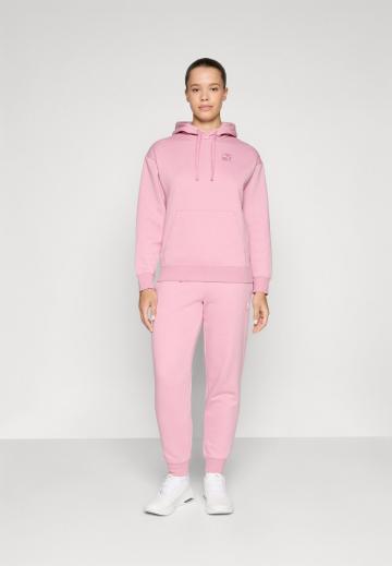 Спортивная толстовка