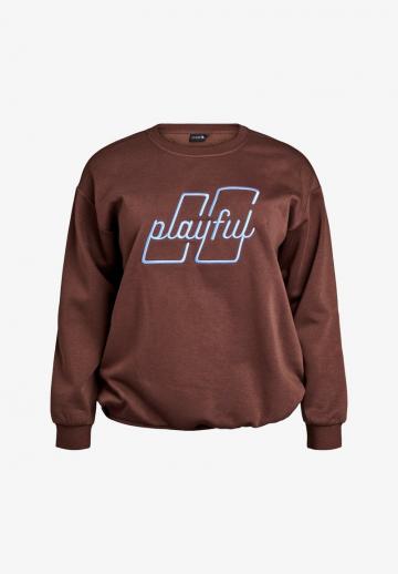 Спортивная толстовка