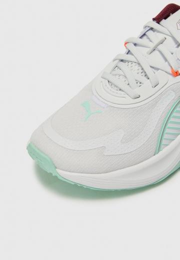 Тренировочные кроссовки