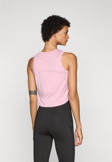 Спортивный топ